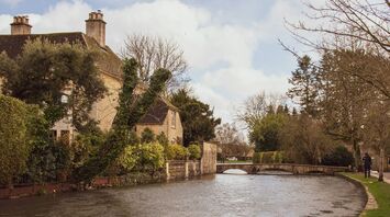 Venice of the Cotswolds: what hides one of the most romantic places in Great Britain, where couples are advised to visit
