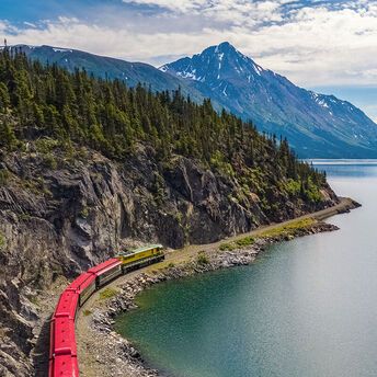 Explore beauty on a budget: 10 inexpensive yet picturesque train trips in the USA