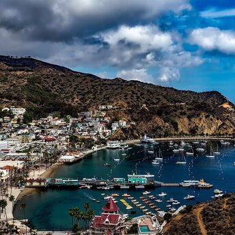 TOP 7 most luxurious hotels on Catalina Island: a tropical oasis in the middle of the Pacific Ocean