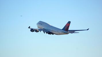 Boeing 747 in the air