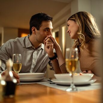 Top 12 romantic hotels in Los Angeles to add fresh emotions to your relationships