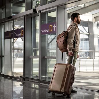 Why passengers rush to be the first to get off the plane: Reasons and tips