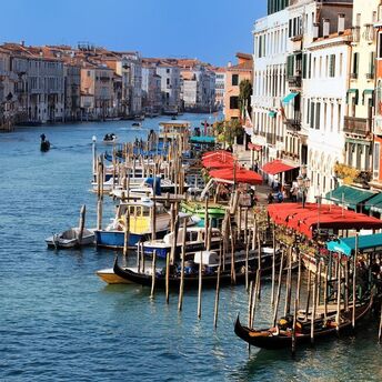 Speed cameras to be installed along canals in Venice
