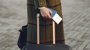 3 mistakes when booking plane tickets that can ruin your trip: flight attendant advice