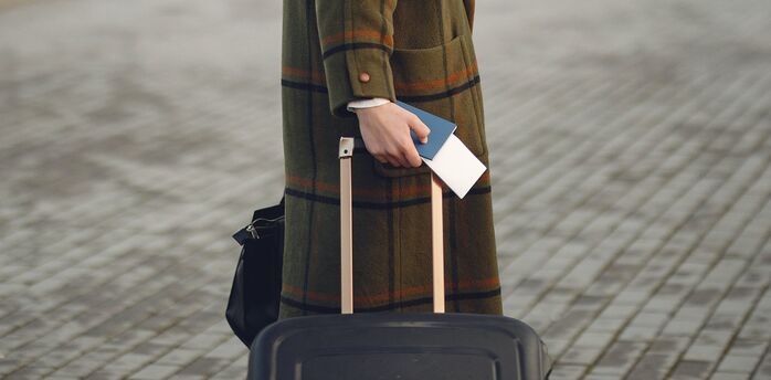 3 mistakes when booking plane tickets that can ruin your trip: flight attendant advice