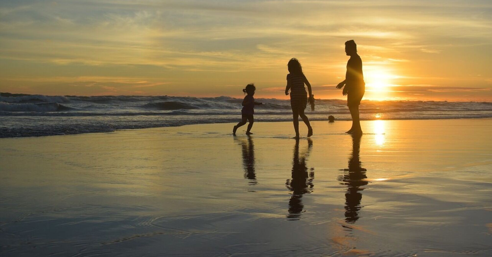 Top 5 best destinations for families with children that will give you romantic memories