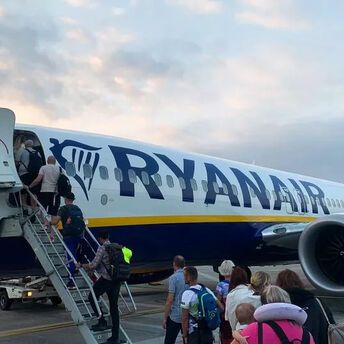 How to save over 100 euros when booking tickets