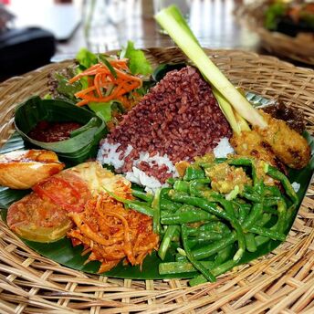 Taste Indonesia: the most delicious vegetarian dishes