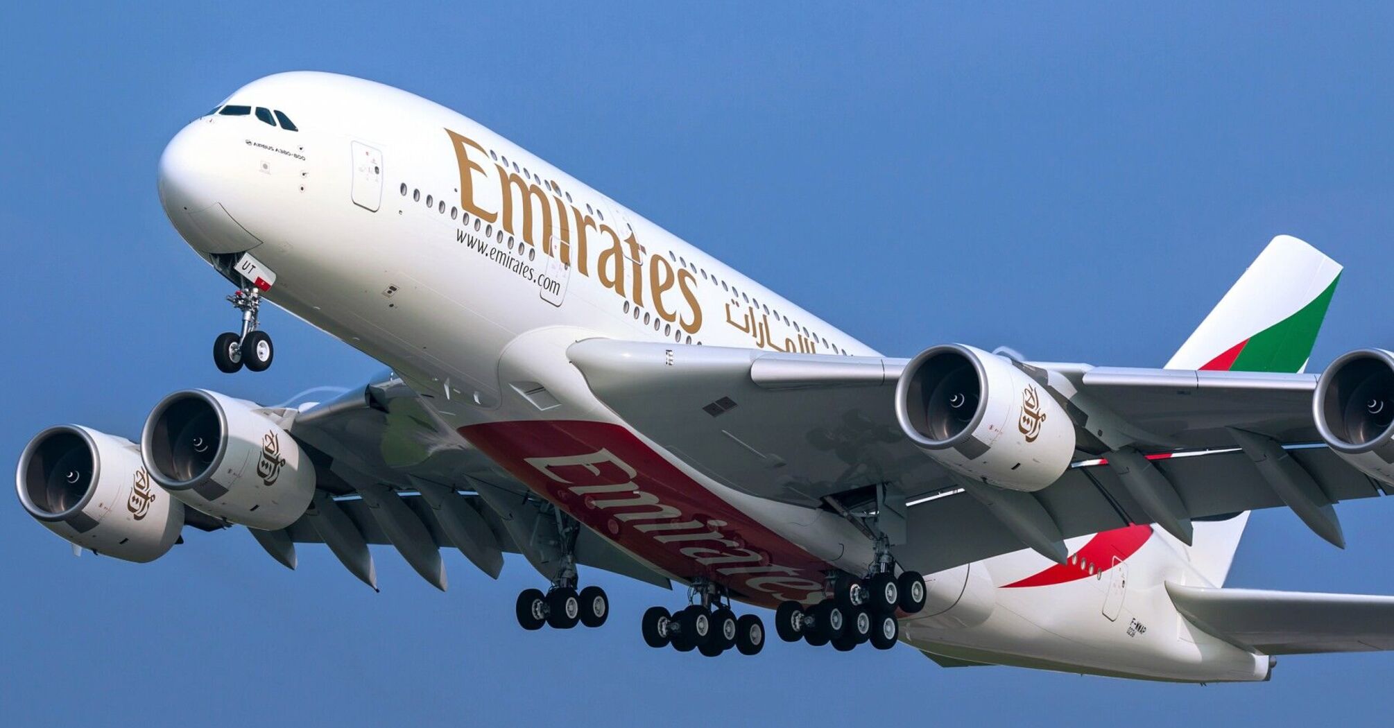 Emirates to launch a series of handbags and accessories