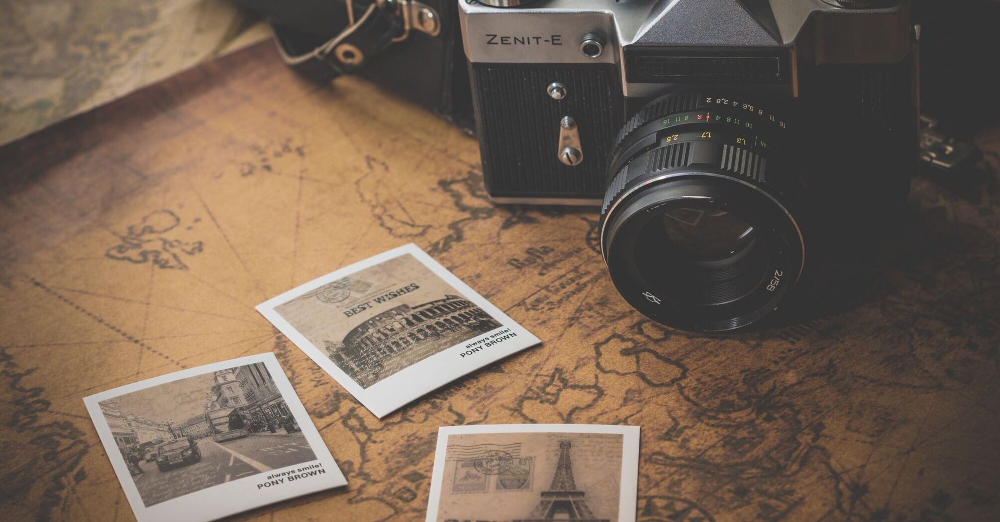 How to make a trip unforgettable: tips for preserving travel memories