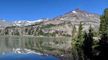 Looking for adrenaline? Here are 10 of the most thrilling tourist hikes worth trying!