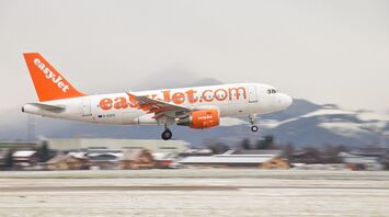 The EasyJet plane narrowly avoided crashing into Lake Geneva but gained altitude at the last moment: what happened