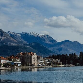 EasyJet launches direct flights from the UK to this little-known coastal city in Europe