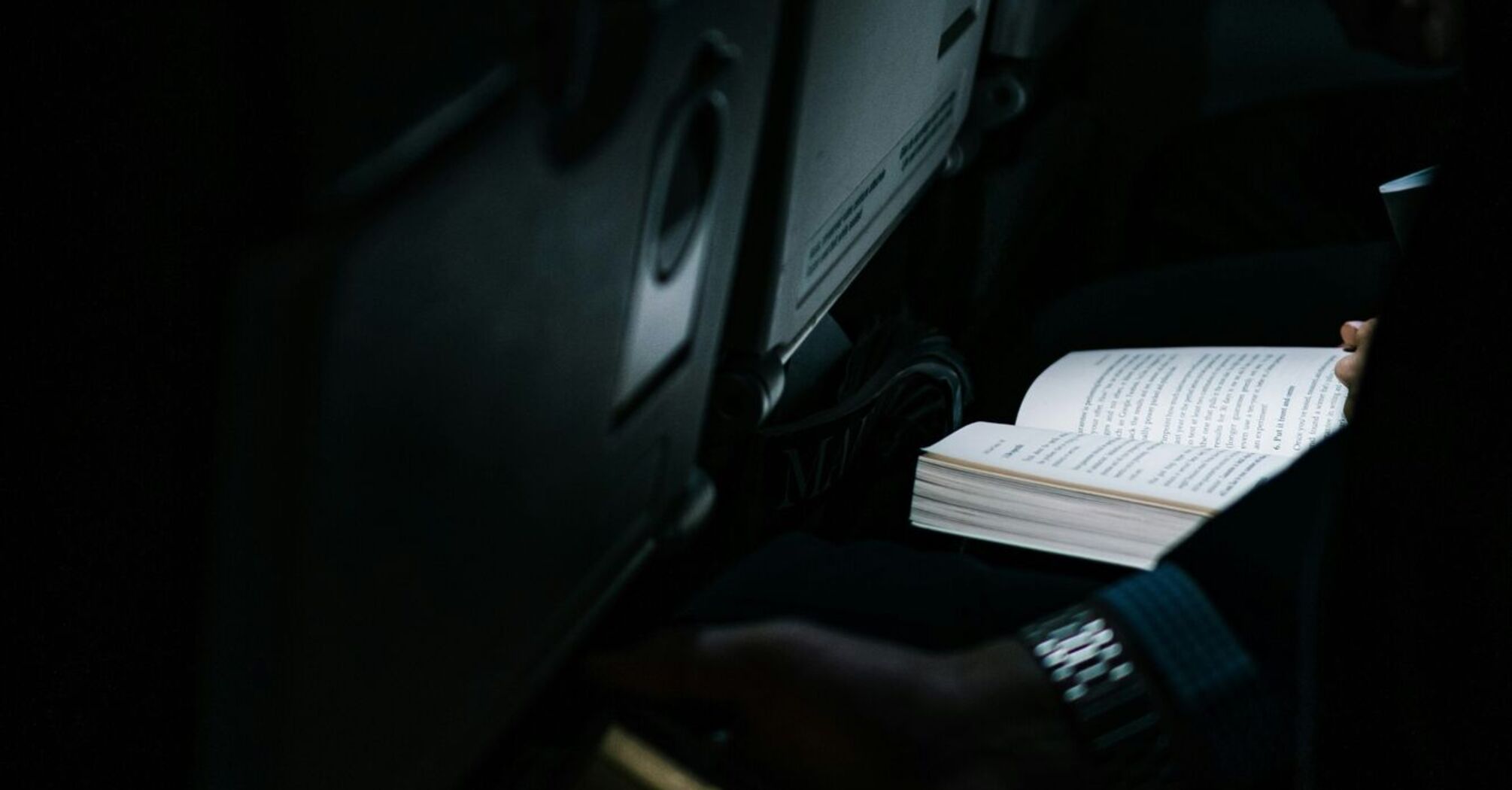 Productive flight: an expert advised on how to make the most of your time in the air to reduce boredom and learn something new