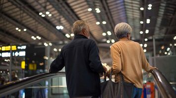 American couple had to spend $6500 to change flight from New Zealand: what happened