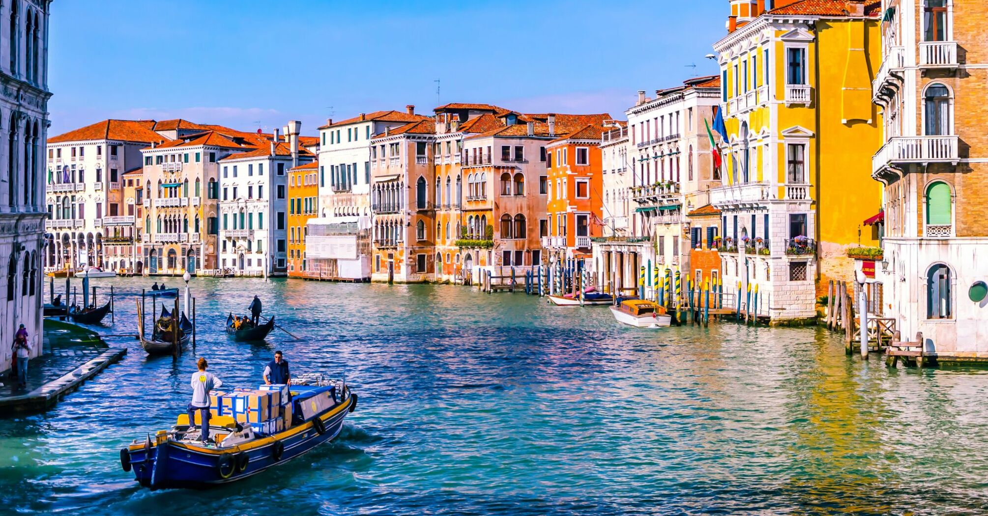 Grand Canal in Venice with colorful buildings on each side