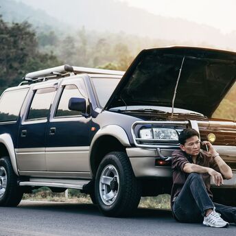 Long-distance travel in Thailand: which car is better to choose