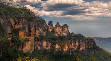 Encountering nature: the best hotels surrounded by Australia's blue mountains