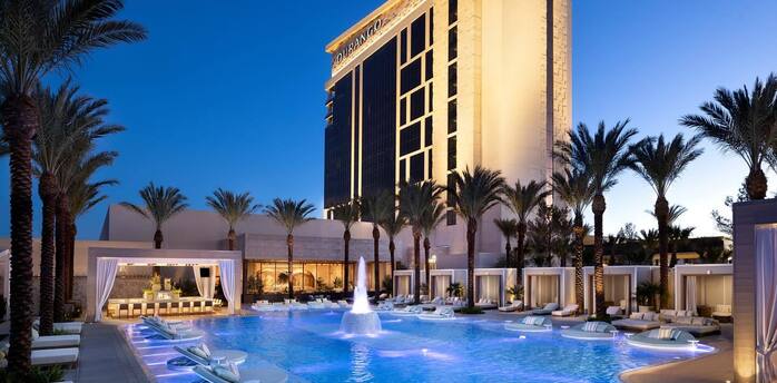 The most impressive hotel in Las Vegas near the Strip. The best of the world of entertainment and comfortable accommodations