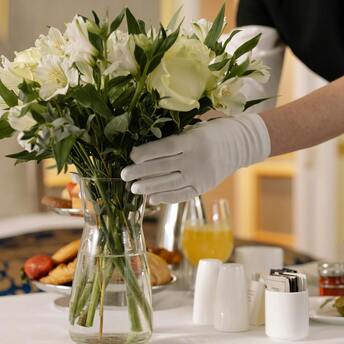 A smart trick to get nice hotel bonuses: a tip shared online