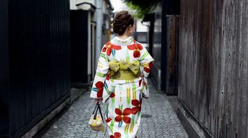 Tourists are banned from visiting the geisha district in Japan due to indecent behavior