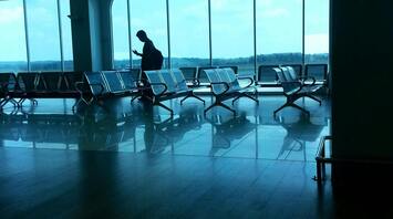 The airports with the longest and shortest gate times in the United States have been named