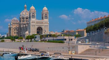 10 entertainment options in Marseille: How to spend great time on the Mediterranean coast of France