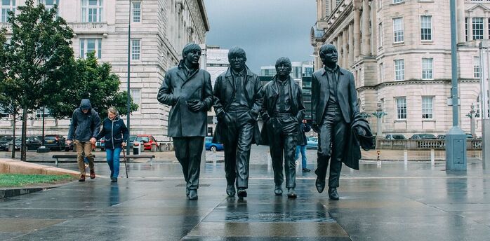 Top 9 Liverpool hotels: experience the aura of the Magnificent Four and enjoy British cuisine in Europe's Capital of Culture