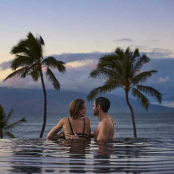 The best Four Season resort for revitalizing your body and mind. A luxurious beach vacation on the island of Hawaii