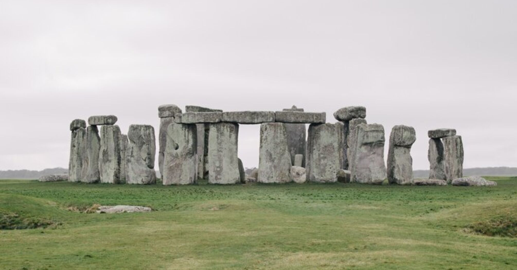 The mystery of the origin of the giant sarsen stones at Stonehenge