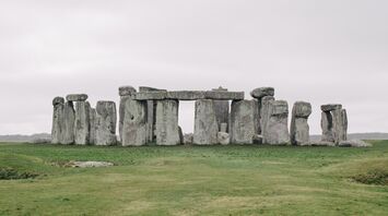 The mystery of the origin of the giant sarsen stones at Stonehenge