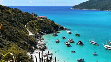 Six ways to save when booking your summer vacation