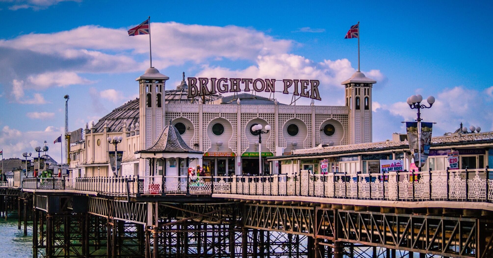 A comfortable place to live near London: what attracts the British to Brighton