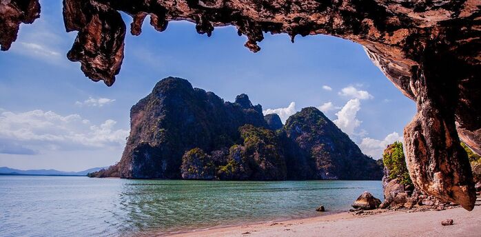 From unique temples to paradise beaches: Impressive places in Thailand