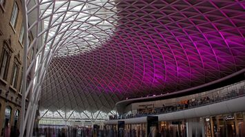 Secrets to being the first to board at King's Cross Station in London