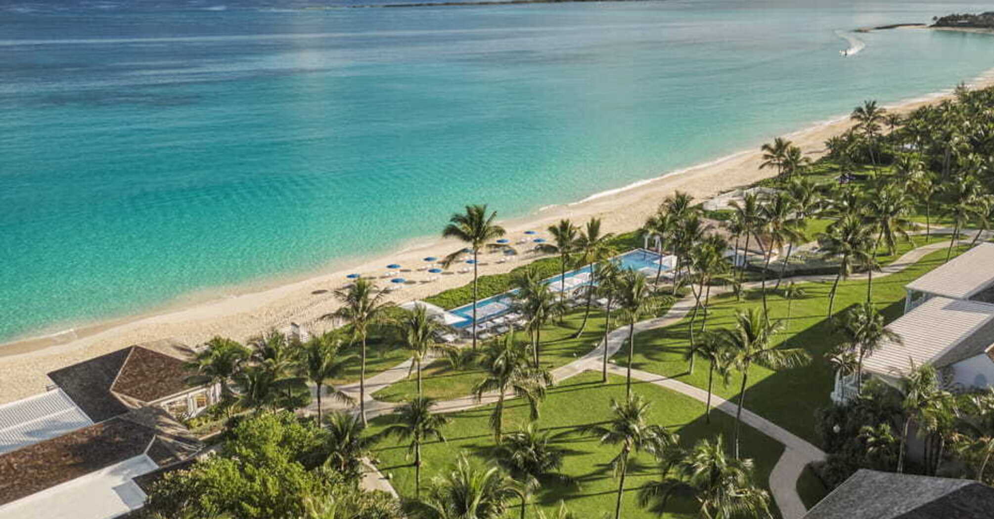 7 luxury hotels in the Bahamas: from secluded oceanfront villas and historic boutiques to grand resorts