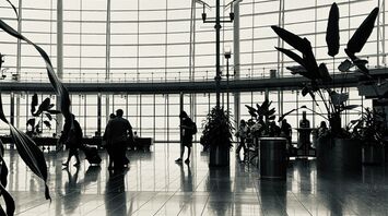 People in the Indianapolis airport