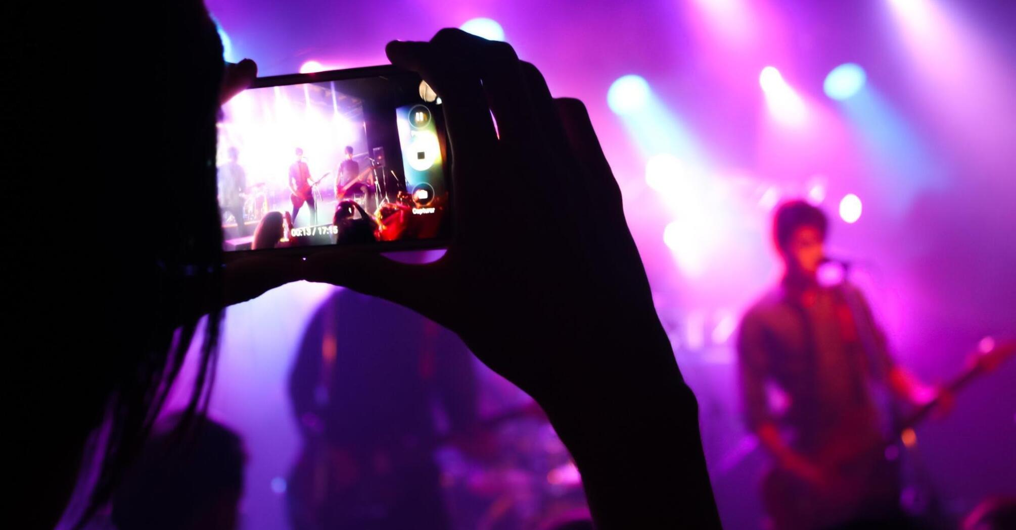 A concert filmed on a phone camera