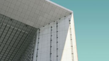 White high line building under blue sky in Paris