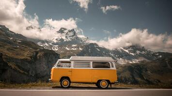 Van travel in the mountains