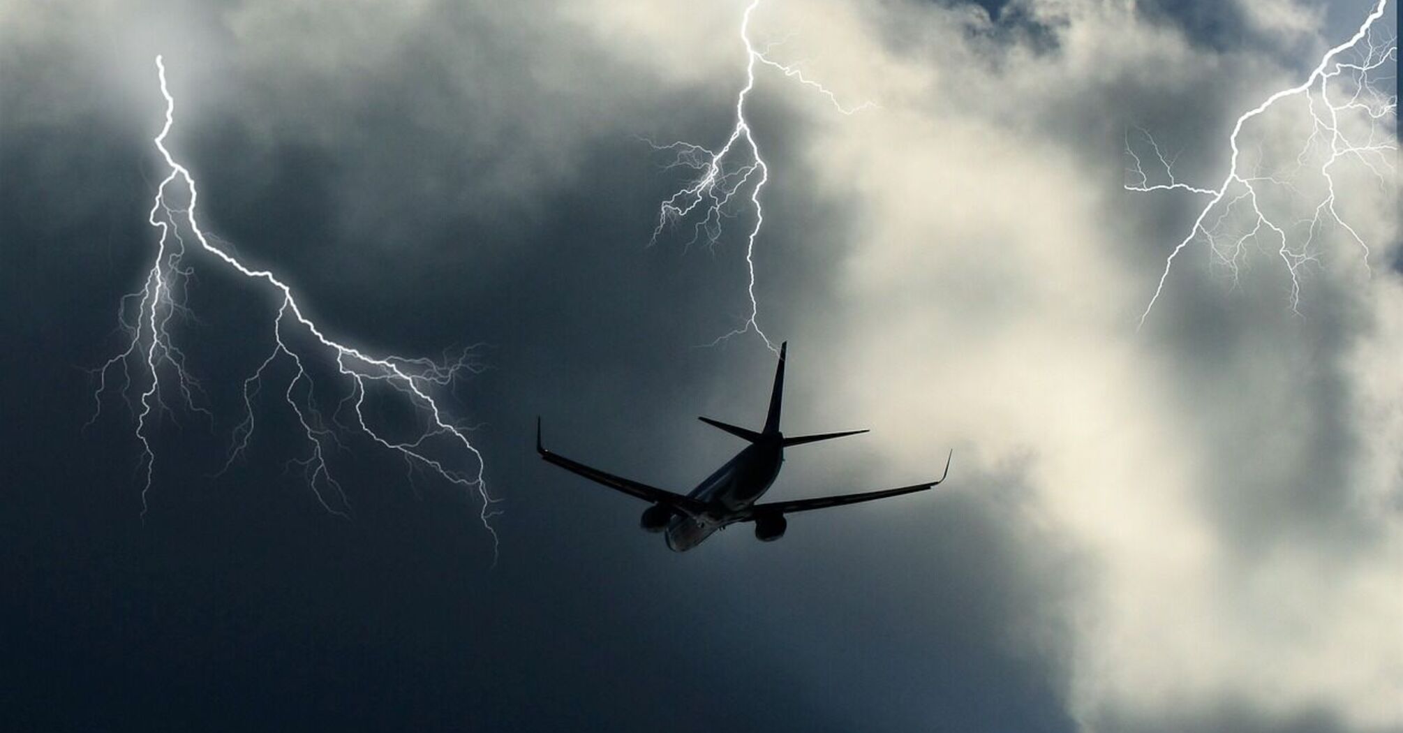 Is it possible to fly on an airplane during a thunderstorm: what if the plane is struck by lightning, taking off during a storm and why flights are delayed?