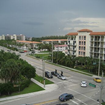 Deerfield Beach, Florida: a small town on the Atlantic coast with the best home prices