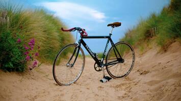 Black Pearson road bike