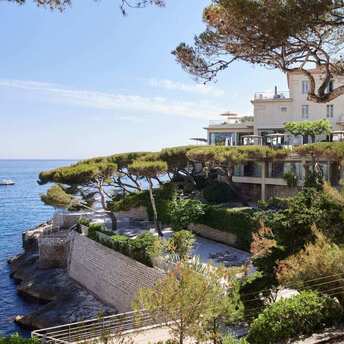 Top 9 hotels in the South of France: from beach boutiques and historic mansions to fantastic resorts on the French Riviera