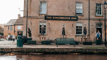 pub beside the river