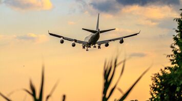 Which airplane is the fastest in the world: how fast is modern passenger air transportation and whether the time of supersonic flights will come