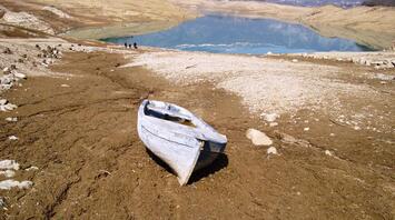 A dried-up lake in Catalonia, symbolizing the consequences of a multi-year drought