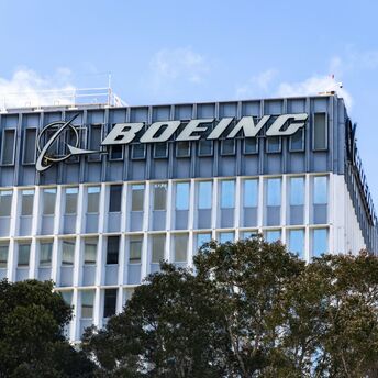 Boeing Defense, Space & Security in el Segundo, California