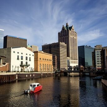 10 Milwaukee hotels for every taste and budget