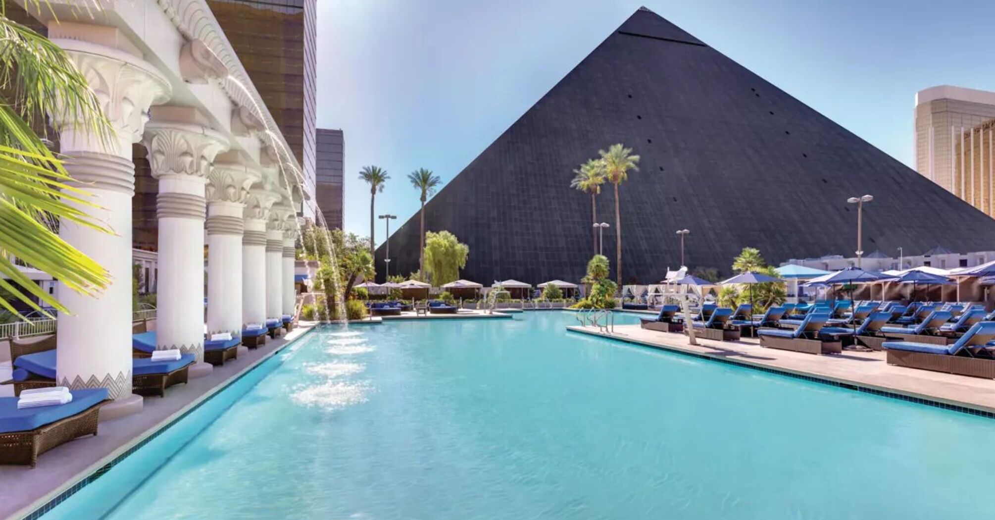 Top 9 cheap hotels in Las Vegas: from the iconic "pyramid" with amazing shows and casinos to tranquil lakeside oases with pools and spas